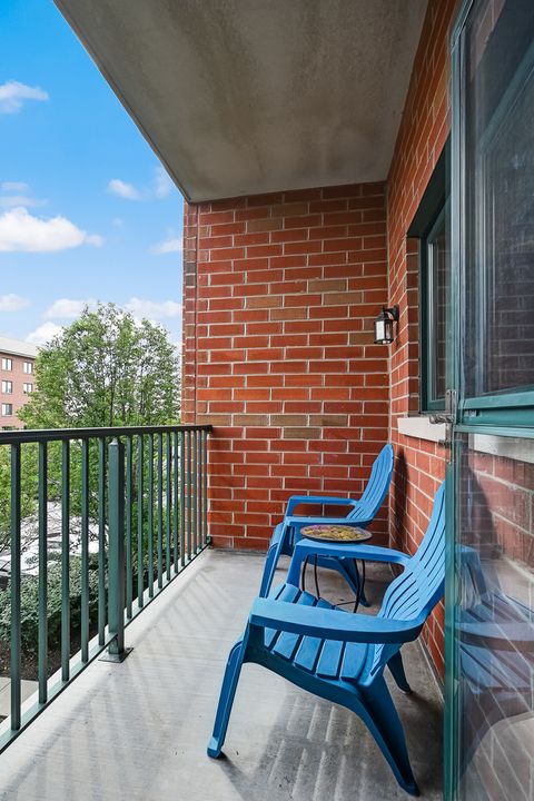 Tiny photo for 855 E 22nd Street #305, Lombard, IL 60148 (MLS # 12446106)