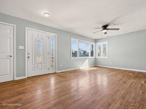 Tiny photo for 100 Dodd Avenue, Northlake, IL 60164 (MLS # 12607344)