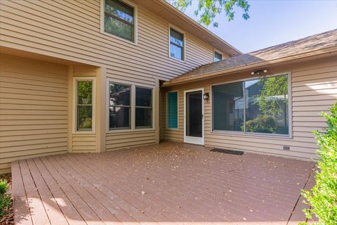 Tiny photo for 10 Inverness Drive, Bloomington, IL 61701 (MLS # 12485026)