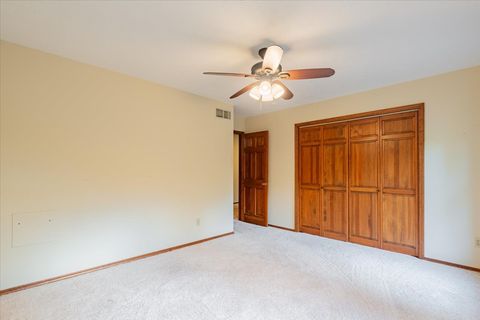 Tiny photo for 10 Inverness Drive, Bloomington, IL 61701 (MLS # 12485026)