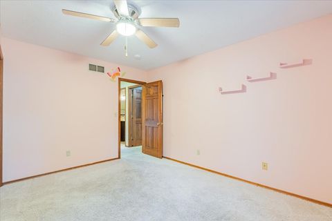 Tiny photo for 10 Inverness Drive, Bloomington, IL 61701 (MLS # 12485026)