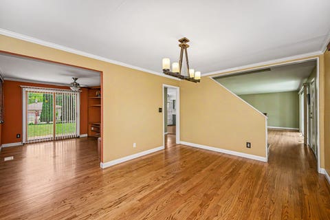 Tiny photo for 114 W Berkshire Avenue, Lombard, IL 60148 (MLS # 12645542)