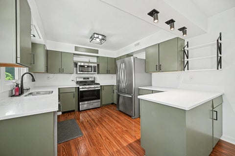 Tiny photo for 114 W Berkshire Avenue, Lombard, IL 60148 (MLS # 12645542)