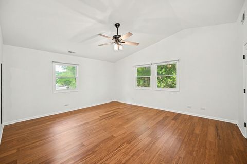 Tiny photo for 114 W Berkshire Avenue, Lombard, IL 60148 (MLS # 12645542)