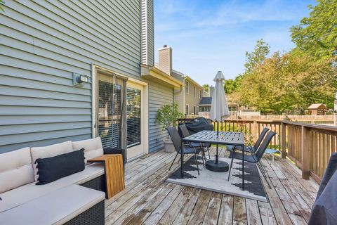 Tiny photo for 1611 Beels Court, Batavia, IL 60510 (MLS # 12671812)