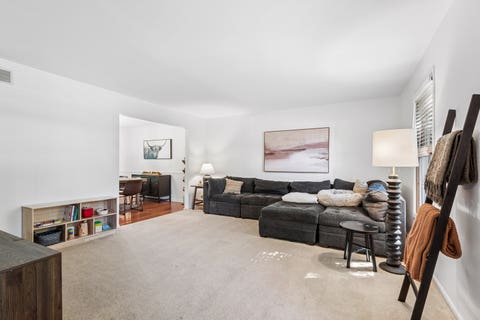 Tiny photo for 1611 Beels Court, Batavia, IL 60510 (MLS # 12671812)