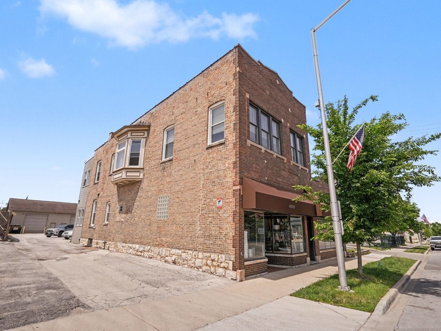 4016-4018 Joliet Avenue