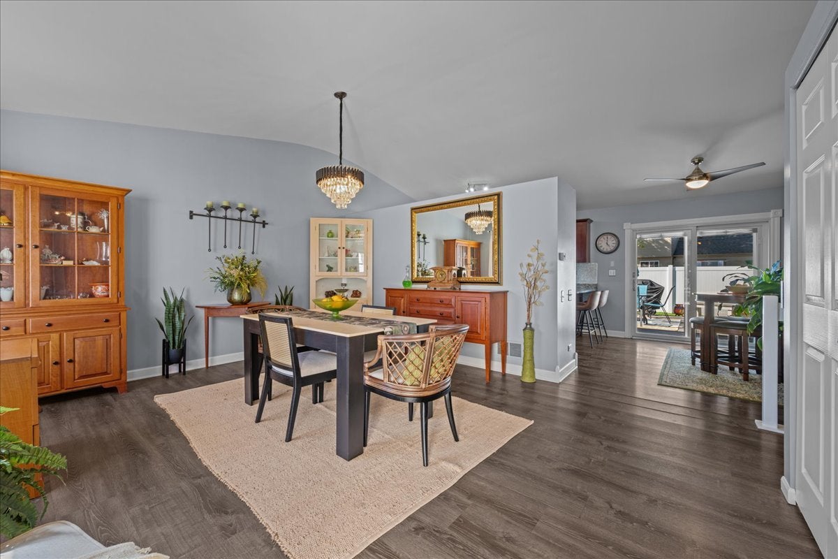 1402 Green Oak Trail