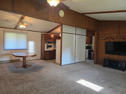 Tiny photo for 319 Rogers Road, Carthage, IL 62321 (MLS # 100539095)