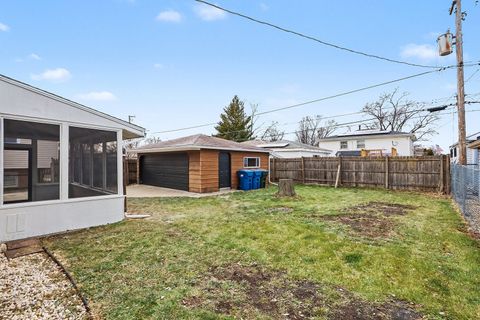 Tiny photo for 15108 Hamlin Avenue, Midlothian, IL 60445 (MLS # 12536220)