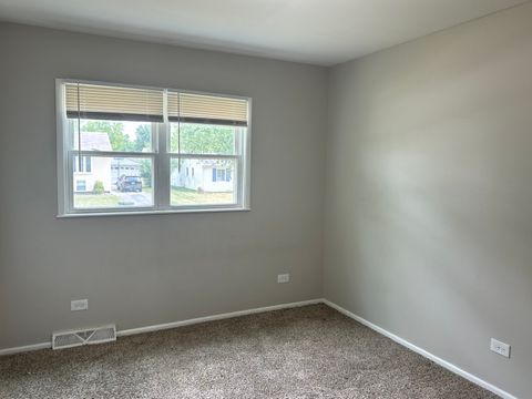 Tiny photo for 16 N Elm Lane, Glenwood, IL 60425 (MLS # 12445824)