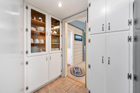 Tiny photo for 5 E Washington Street, Villa Park, IL 60181 (MLS # 12501601)