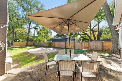 Tiny photo for 5 E Washington Street, Villa Park, IL 60181 (MLS # 12501601)