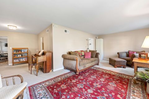 Tiny photo for 5 E Washington Street, Villa Park, IL 60181 (MLS # 12501601)