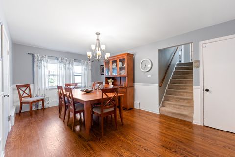 Tiny photo for 5 E Washington Street, Villa Park, IL 60181 (MLS # 12501601)