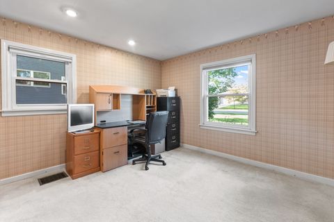 Tiny photo for 5 E Washington Street, Villa Park, IL 60181 (MLS # 12501601)