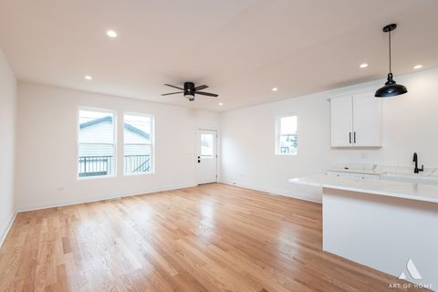 Tiny photo for 10649 S Sawyer Avenue, Chicago, IL 60655 (MLS # 12578881)