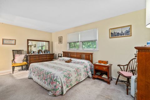 Tiny photo for 18350 Carpenter Street, Homewood, IL 60430 (MLS # 12473842)