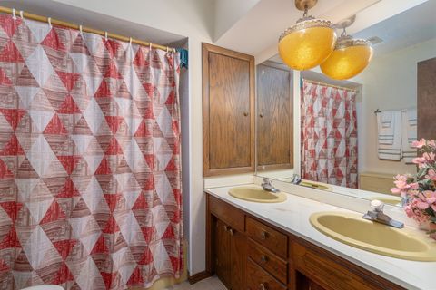 Tiny photo for 18350 Carpenter Street, Homewood, IL 60430 (MLS # 12473842)