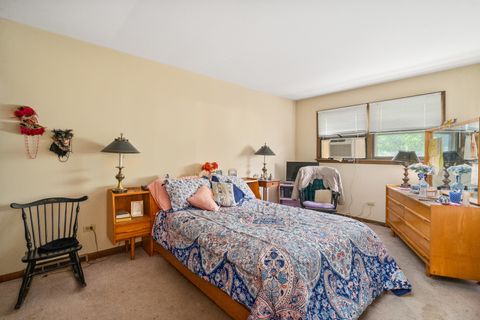 Tiny photo for 18350 Carpenter Street, Homewood, IL 60430 (MLS # 12473842)