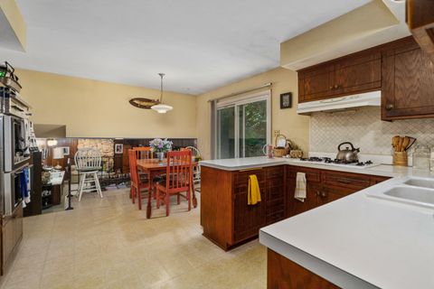 Tiny photo for 18350 Carpenter Street, Homewood, IL 60430 (MLS # 12473842)