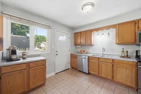 Tiny photo for 16338 65th Court, Tinley Park, IL 60477 (MLS # 12702612)