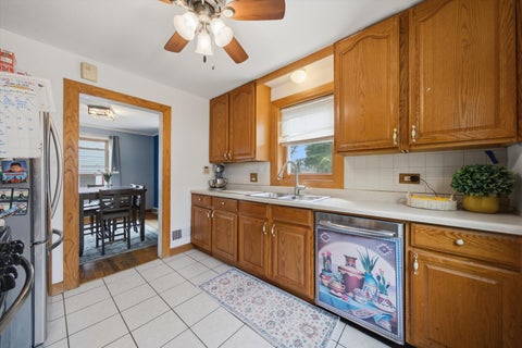 Tiny photo for 8716 S Richmond Avenue, Evergreen Park, IL 60805 (MLS # 12761396)