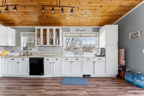 Tiny photo for 203 Railroad Street, New Boston, IL 61272 (MLS # 12598970)