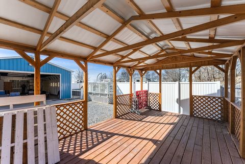 Tiny photo for 203 Railroad Street, New Boston, IL 61272 (MLS # 12598970)