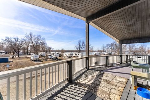 Tiny photo for 203 Railroad Street, New Boston, IL 61272 (MLS # 12598970)