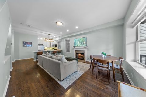Tiny photo for 3736 N Janssen Avenue #A, Chicago, IL 60613 (MLS # 12595526)