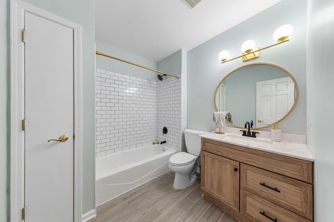 Tiny photo for 3736 N Janssen Avenue #A, Chicago, IL 60613 (MLS # 12595526)