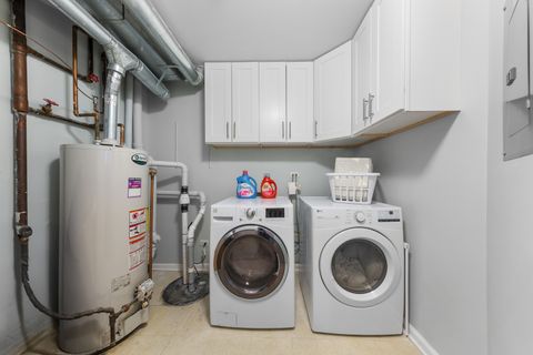 Tiny photo for 3736 N Janssen Avenue #A, Chicago, IL 60613 (MLS # 12595526)