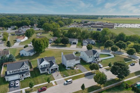 Tiny photo for 405 Cooper Street, Plano, IL 60545 (MLS # 12463948)