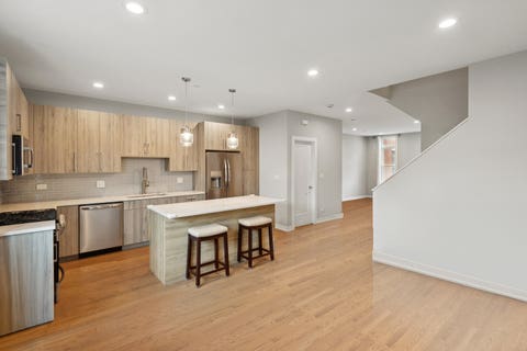 Tiny photo for 2237 W Coulter Street #4, Chicago, IL 60608 (MLS # 12577578)