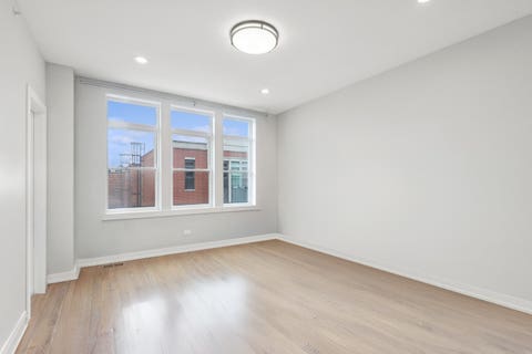 Tiny photo for 2237 W Coulter Street #4, Chicago, IL 60608 (MLS # 12577578)