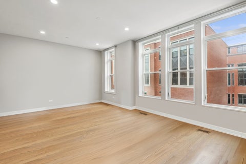 Tiny photo for 2237 W Coulter Street #4, Chicago, IL 60608 (MLS # 12577578)