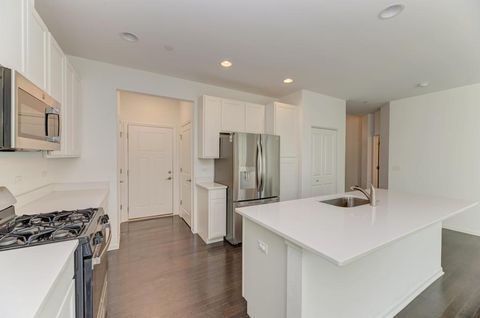 Tiny photo for 3S484 Lambe Lane, Warrenville, IL 60563 (MLS # 12509600)