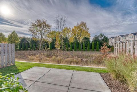 Tiny photo for 3S484 Lambe Lane, Warrenville, IL 60563 (MLS # 12509600)