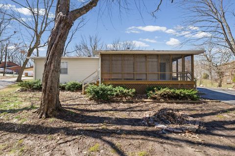 Tiny photo for 646 N Cove Court, Decatur, IL 62521 (MLS # 12597727)