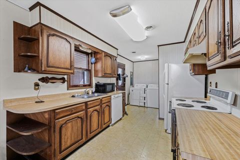 Tiny photo for 646 N Cove Court, Decatur, IL 62521 (MLS # 12597727)