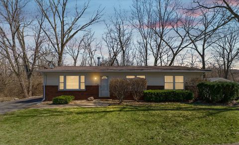 Photo of 646 N Cove Court, Decatur, IL 62521 (MLS # 12597727)