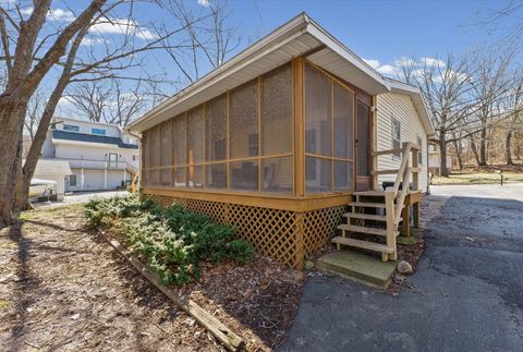 Tiny photo for 646 N Cove Court, Decatur, IL 62521 (MLS # 12597727)