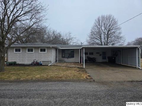 Photo of 710 Country Lane, Carthage, IL 62321 (MLS # 12569840)