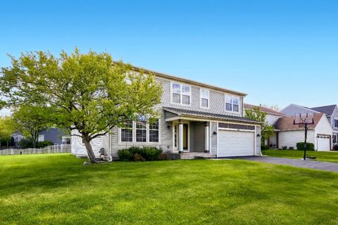 Tiny photo for 555 N Haverhill Lane, South Elgin, IL 60177 (MLS # 12634366)