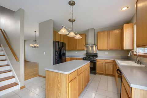 Tiny photo for 555 N Haverhill Lane, South Elgin, IL 60177 (MLS # 12634366)