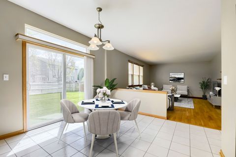 Tiny photo for 555 N Haverhill Lane, South Elgin, IL 60177 (MLS # 12634366)