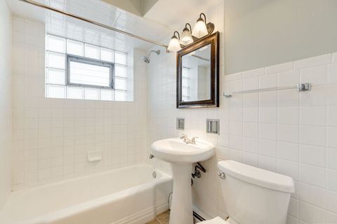 Tiny photo for 720 N WESTERN Avenue #4, Park Ridge, IL 60068 (MLS # 12583059)