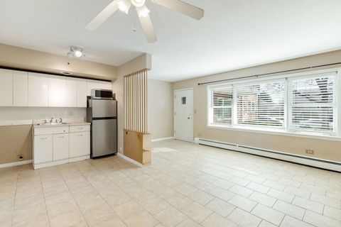 Tiny photo for 720 N WESTERN Avenue #4, Park Ridge, IL 60068 (MLS # 12583059)