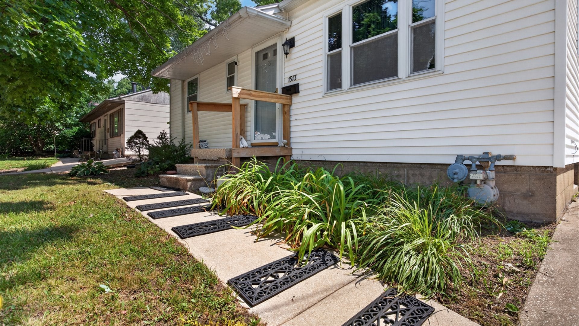 1513 N Linden Street